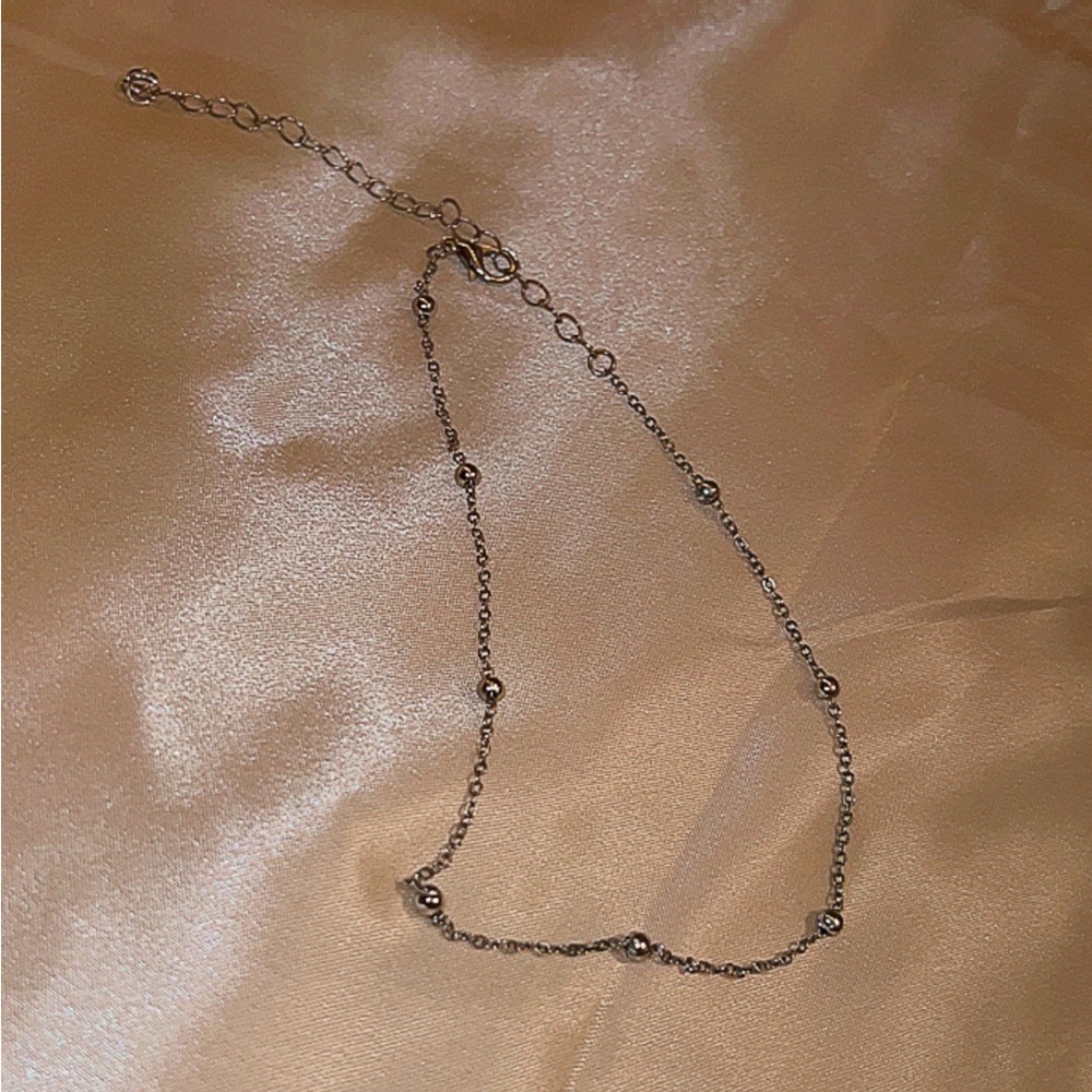 Brandy Melville silver choker